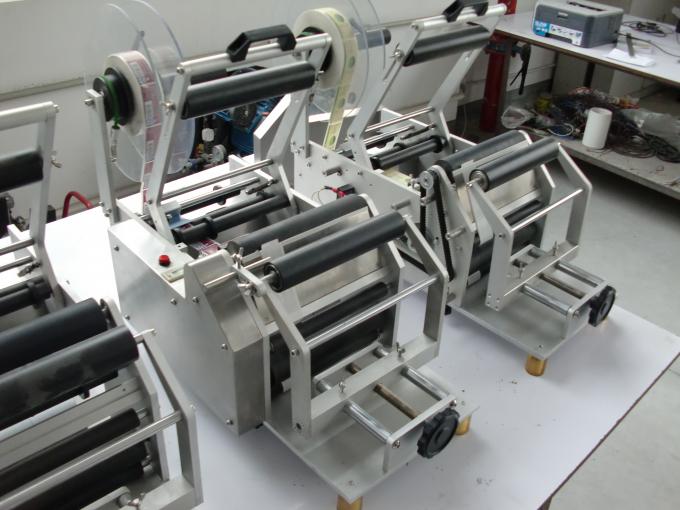 آلة لصق ملصقات ذاتي اللصق بزجاجة دائرية أوتوماتيكية 220 فولت