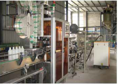 آلة تسمية الأكمام يتقلص للماء وغير قابلة للصدأ لزجاجات PVC و PET