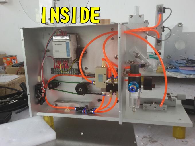 SUS304 الفولاذ المقاوم للصدأ الاقتصاد مزدوج الجانب آلة وسم الملصقات لوضع العلامات على الزجاجة