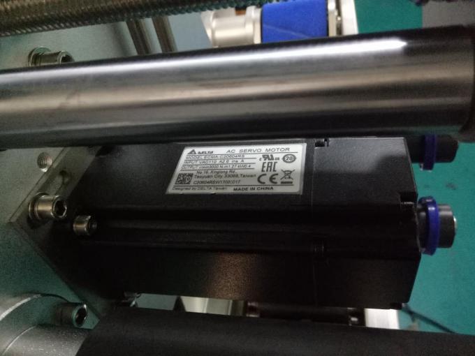 SUS304 خزانة جانبين آلة وسم زجاجة لاصقة مربعة مع منتجات العناية الشخصية