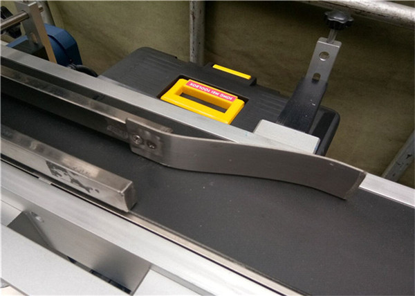 آلة وضع العلامات الأعلى CE للمشروبات / المشروبات / المواد الكيميائية اليومية / الطب