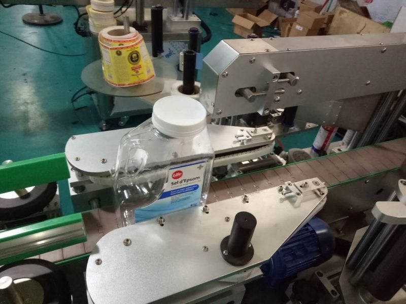 الصين SUS304 مجلس الوزراء وجهين مربع زجاجة ملصق آلة وسم مع منتجات العناية الشخصية المورد