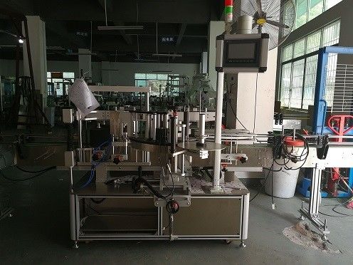 الصين آلة وسم زجاجة بلاستيكية مزدوجة الجانب / المورد التلقائي زجاجة الملصق